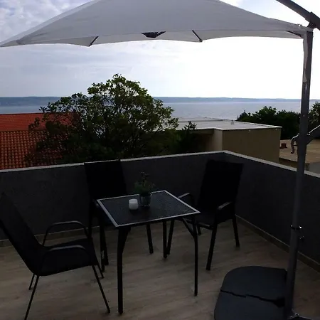 Apartmani Berno Starigrad Paklenica Zewnętrze zdjęcie
