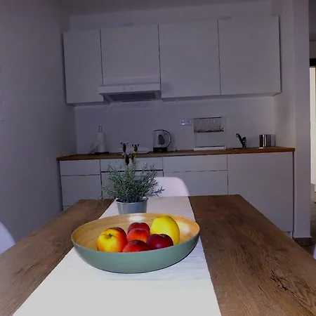 Apartmani Berno Starigrad Paklenica Zewnętrze zdjęcie